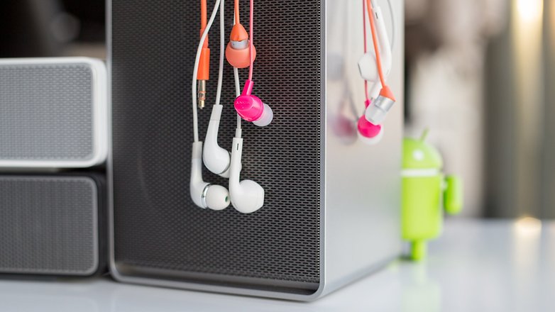 AndroidPIT Headphones eardrops 1