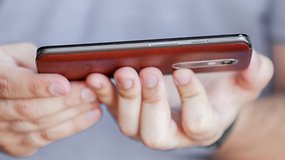 Este smartphone resiste a quedas de até 275 metros!