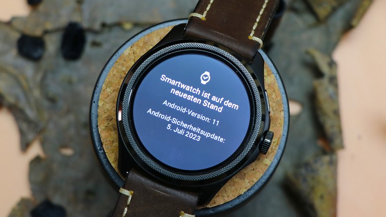 TicWatch Pro 5 TicWatch Pro 5