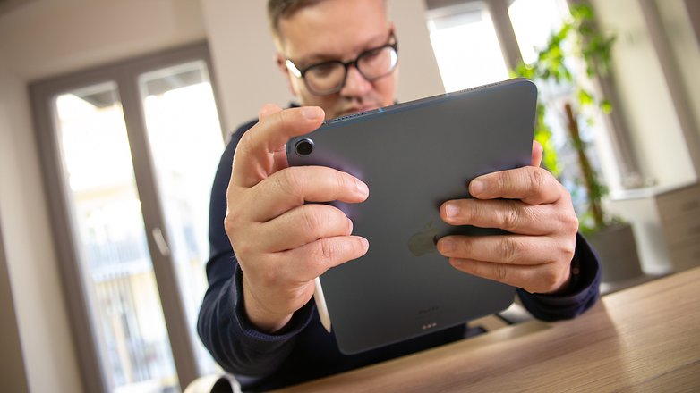L'iPad Air peut également être utilisé comme votre outil de travail principal. iPad Air (2022)