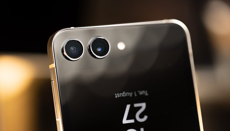 Galaxy Z Flip 6: Samsung améliorerait enfin le module photo de son pliable à clapet Samsung Galaxy Z Flip 5 Camera