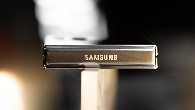Samsung Galaxy Z Flip 5 Samsung Galaxy Z Flip 5