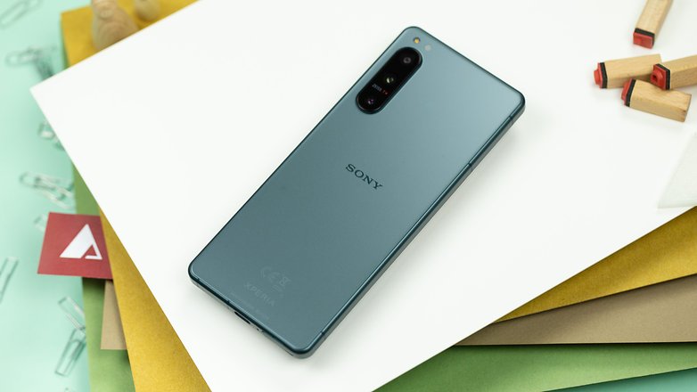 Wir sehen hier das kompakteste Sony-Flaggschiff mit dem Sony Xperia 5 IV. Sony Xperia 5 IV