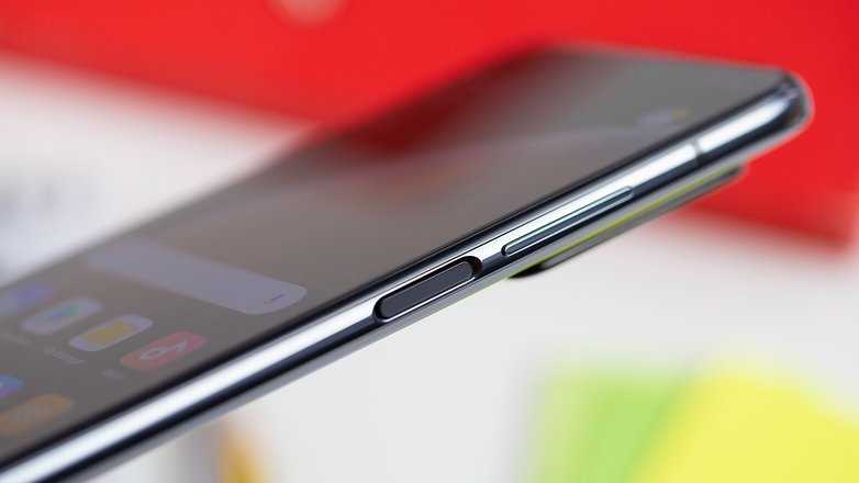 NextPit Xiaomi Mi 10T Pro side