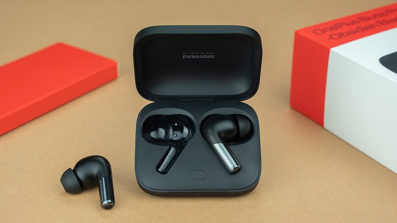 OnePlus Buds Pro 2 in the case OnePlus Buds Pro 2 in the case