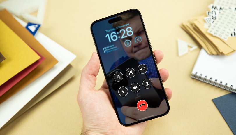 iOS 17: Hier hättet Ihr die Auflegen-Taste am Apple iPhone nie erwartet! iOS 17 nextpit call end button