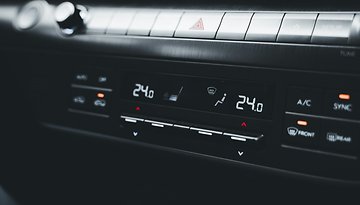 Gefährlich und teuer: Diesen Fehler bei der Klimaanlage im Auto machen viele